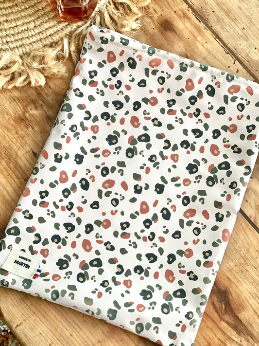 Pochette imperméable léopard chic et élégante